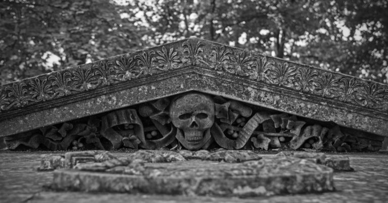 Arqueólogos han descubierto un cementerio de vampiros