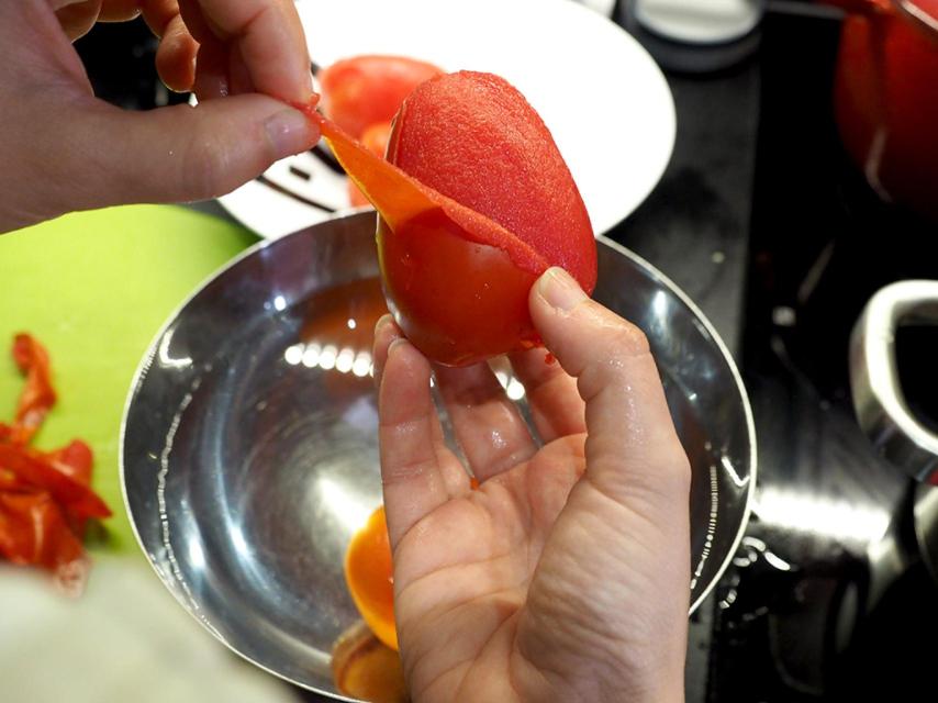 cual es el verdadero origen del pollo tikka masala en escocia