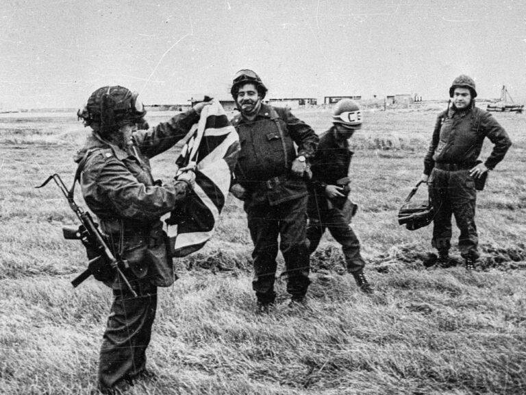 Cuáles fueron los orígenes y causas de la guerra de Malvinas