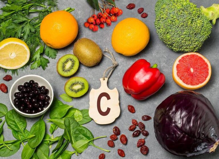 Cuáles son las funciones esenciales de la vitamina C en el cuerpo
