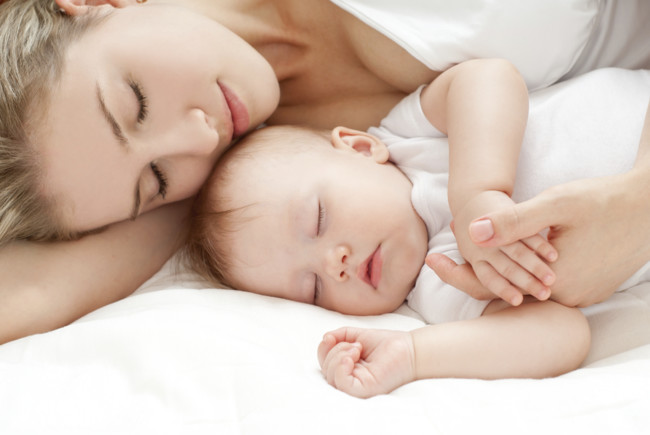 Cuáles son los altriciales con los bebés más grandes y pequeños