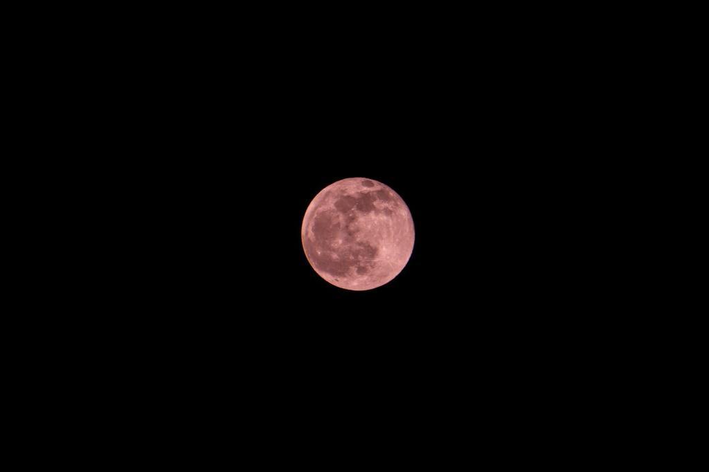 cuando y como disfrutar de las superlunas que habra en 2025