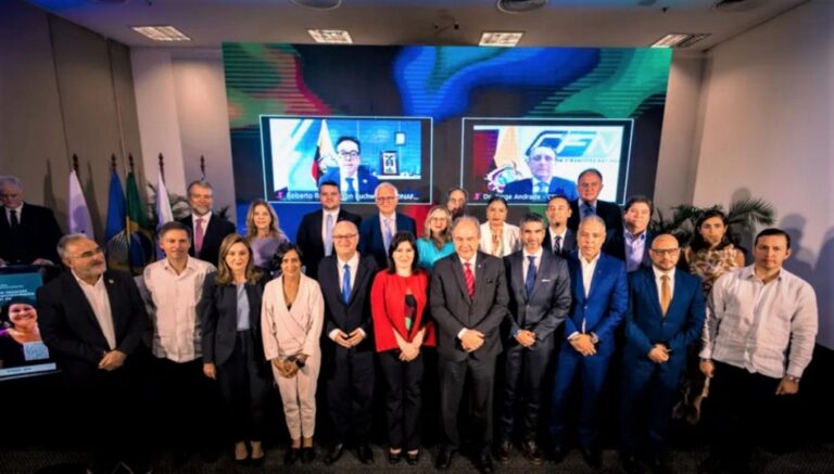 El Comercio: Iniciativa para Proteger las Cuencas Amazónicas