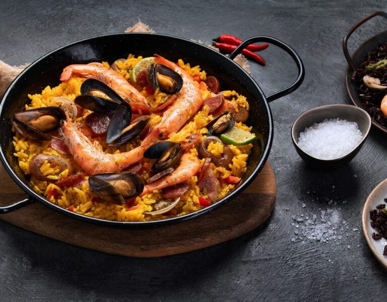 Nombres de comida para gatos: Delicias que les encantarán