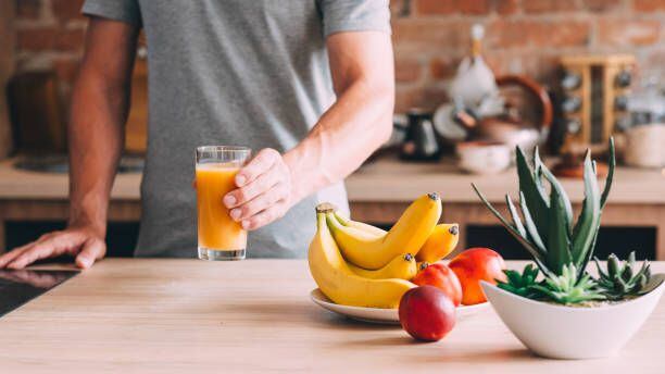 Qué es bueno para hidratar el cuerpo Bebidas alternativas