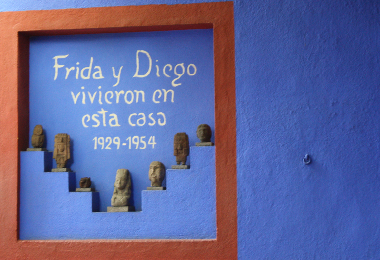 quien fue frida kahlo y por que es tan famosa en