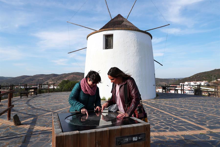 rio guadiana un viaje hacia su desembocadura y su futuro